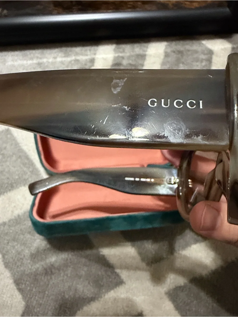 Gucci GG2164S oversized aviator sunglasses with velvet hard case